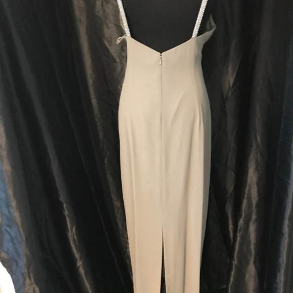 LANDMARK - Picture 5 of 8